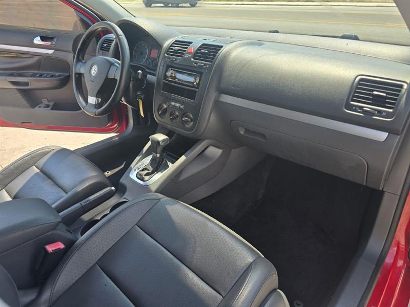Volkswagen Jetta SE 2009