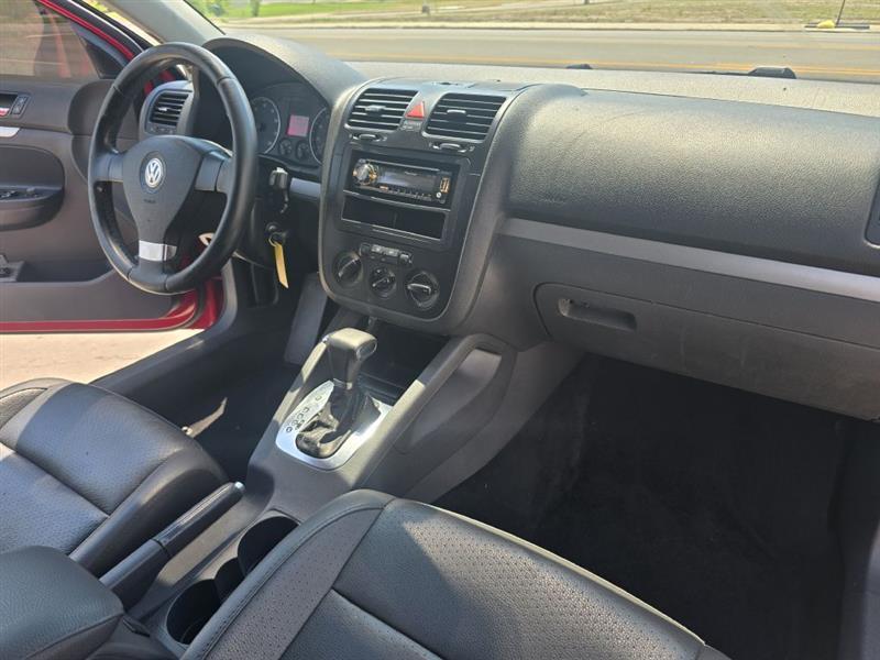 Volkswagen Jetta SE 2009
