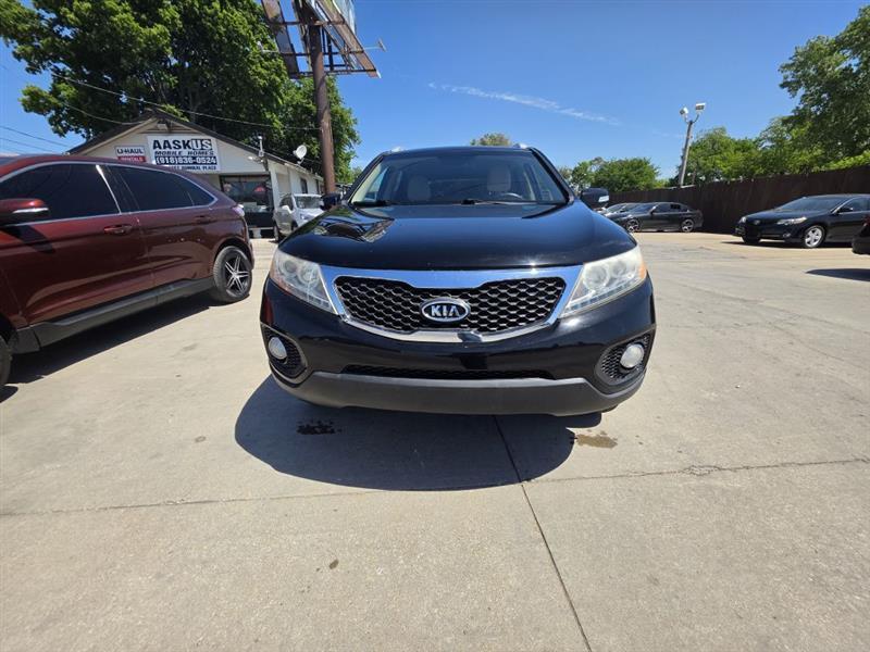 Kia Sorento LX 2WD 2011