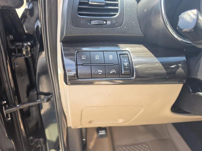 Kia Sorento LX 2WD 2011