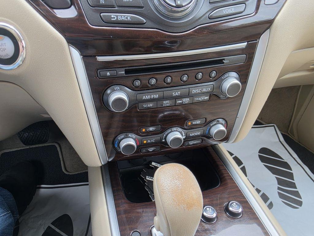 Nissan Pathfinder S 4WD 2015