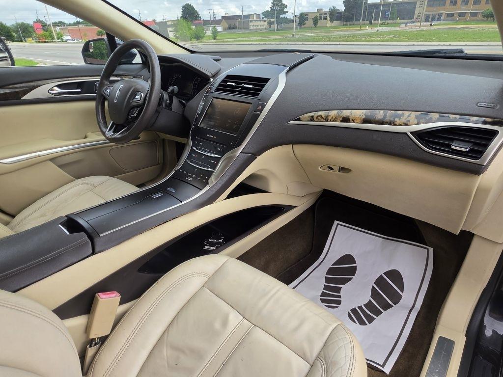 Lincoln MKZ FWD 2013