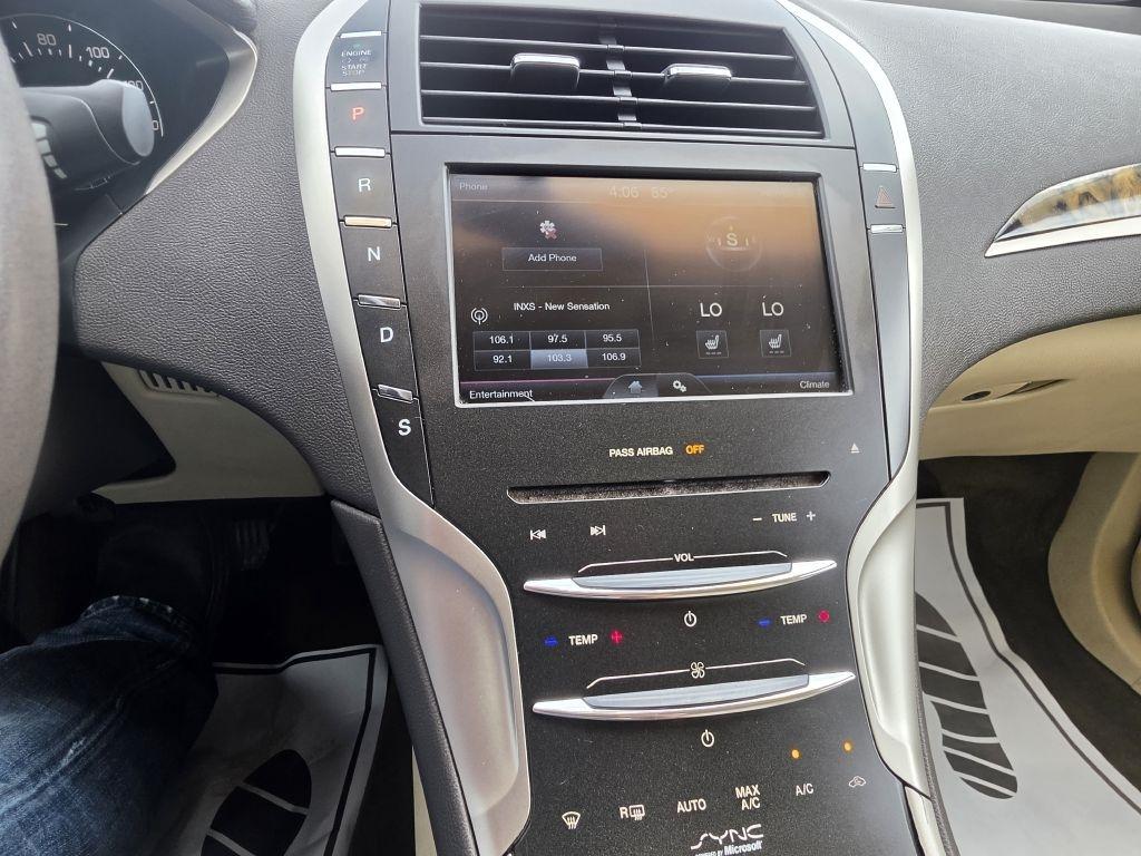 Lincoln MKZ FWD 2013