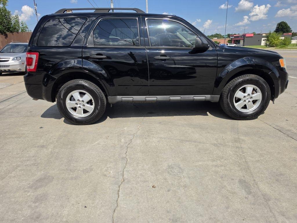 Ford Escape XLT FWD 2010