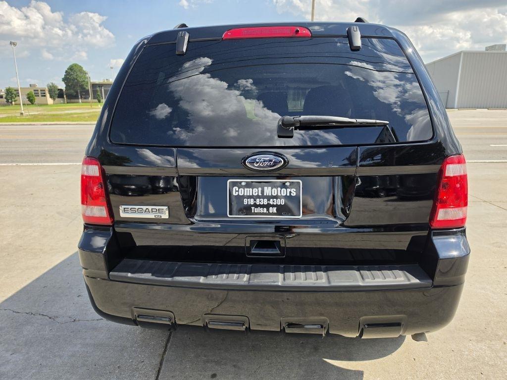 Ford Escape XLT FWD 2010