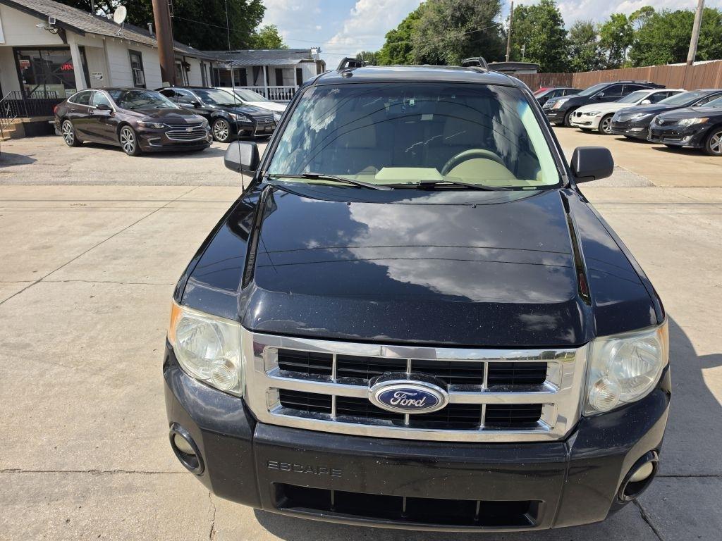 Ford Escape XLT FWD 2010