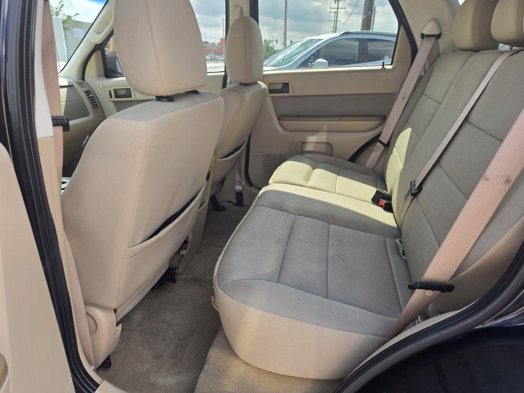 Ford Escape XLT FWD 2010