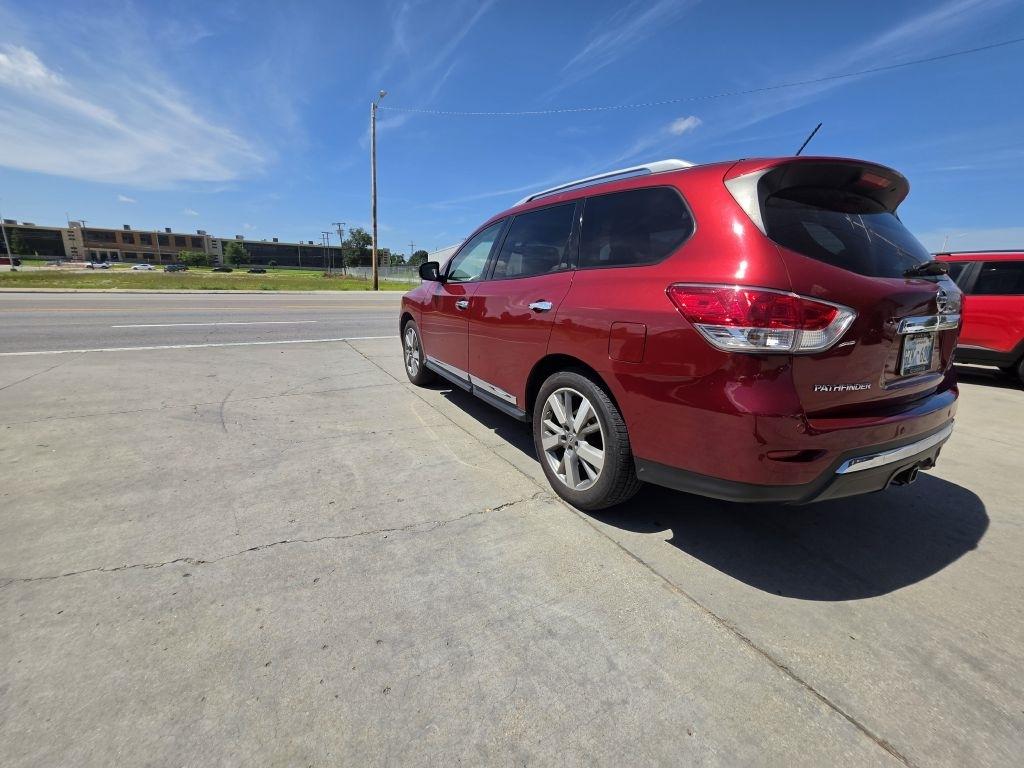 Nissan Pathfinder S 4WD 2016