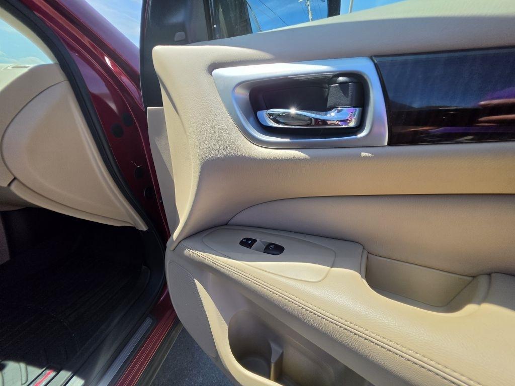 Nissan Pathfinder S 4WD 2016