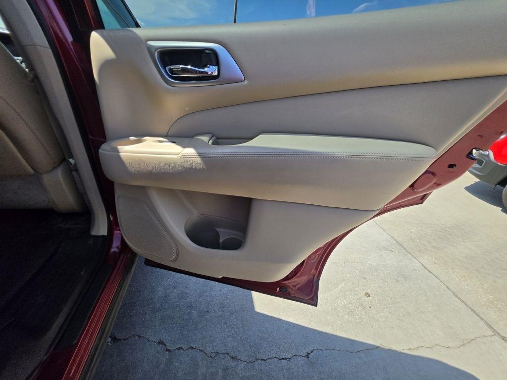 Nissan Pathfinder S 4WD 2016
