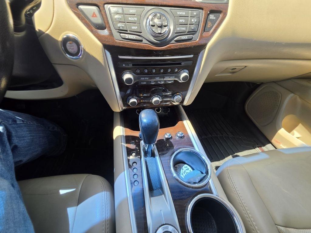 Nissan Pathfinder S 4WD 2016