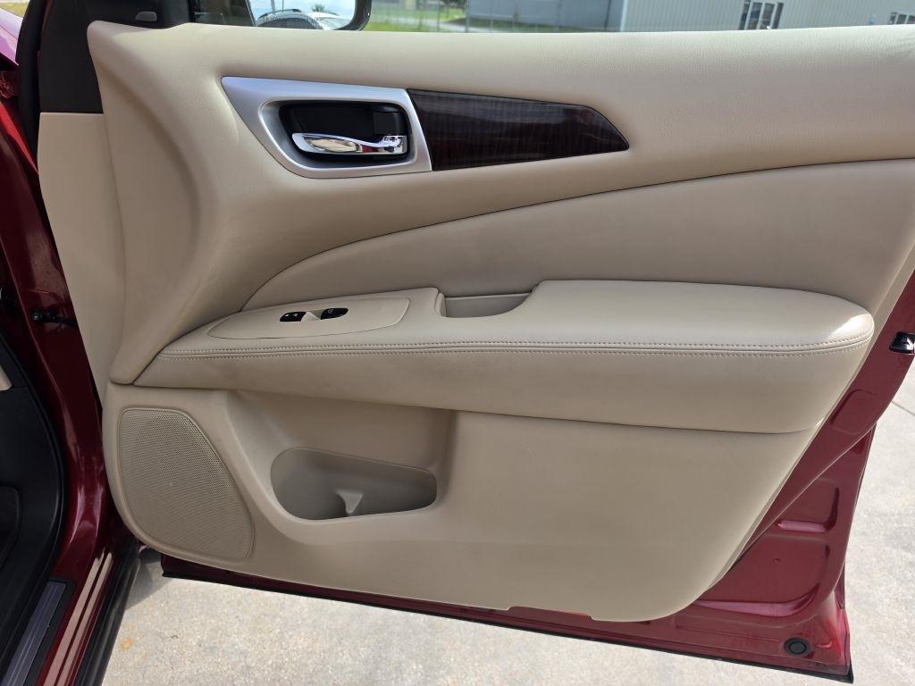 Nissan Pathfinder S 4WD 2016