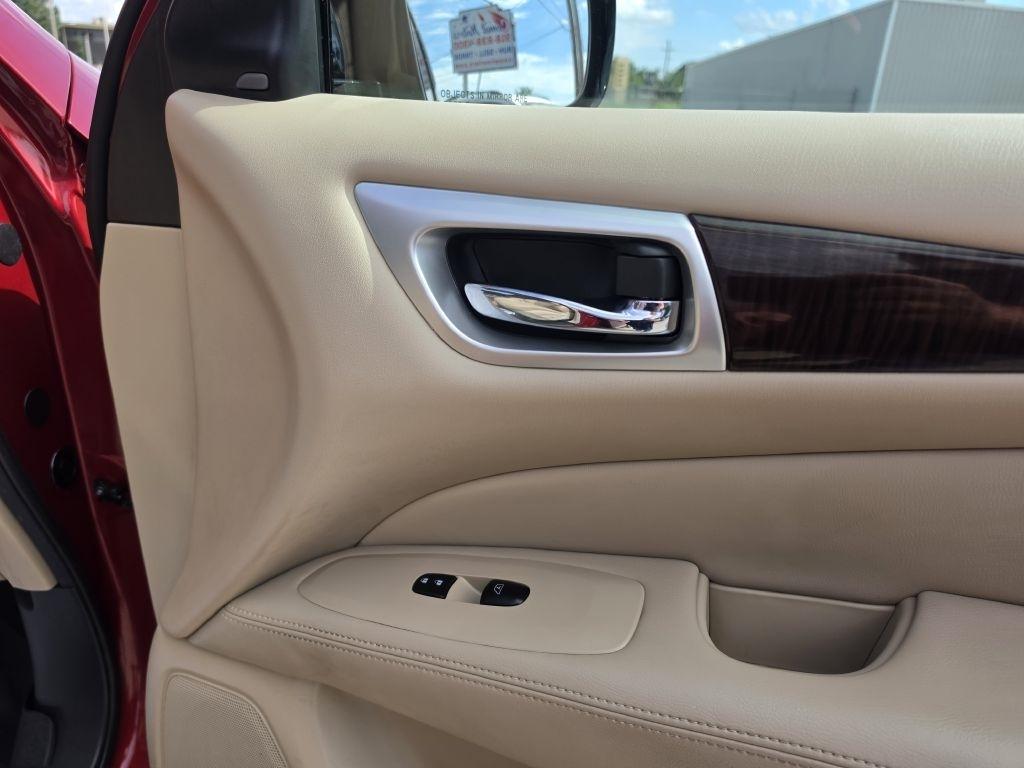 Nissan Pathfinder S 4WD 2016