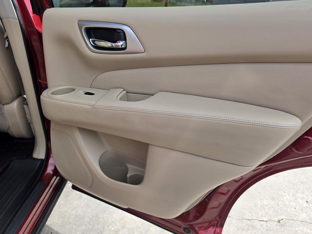 Nissan Pathfinder S 4WD 2016