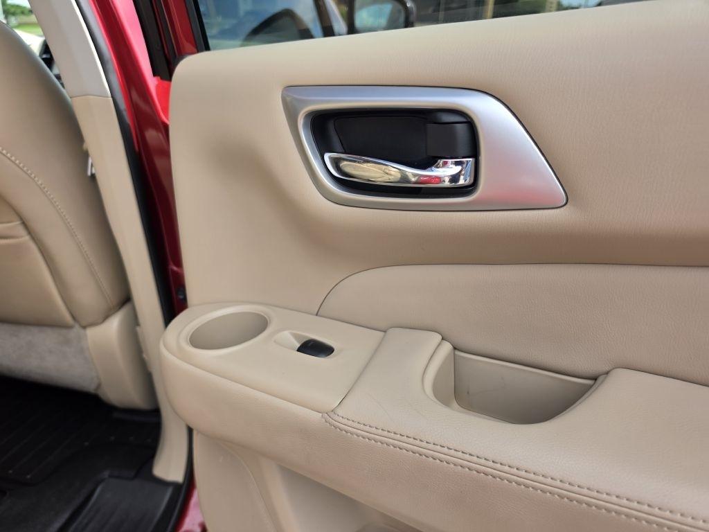Nissan Pathfinder S 4WD 2016