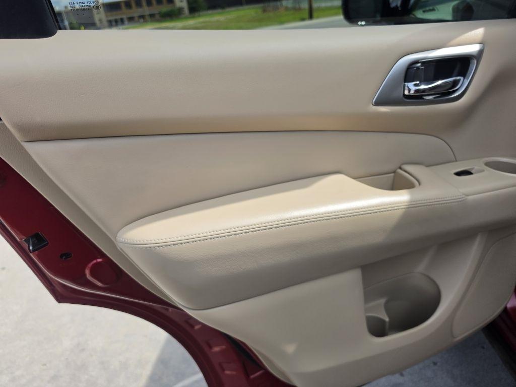 Nissan Pathfinder S 4WD 2016