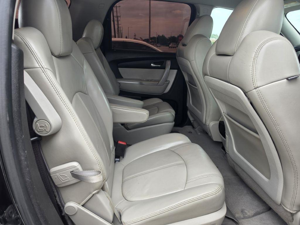 GMC Acadia SLT-1 AWD 2010