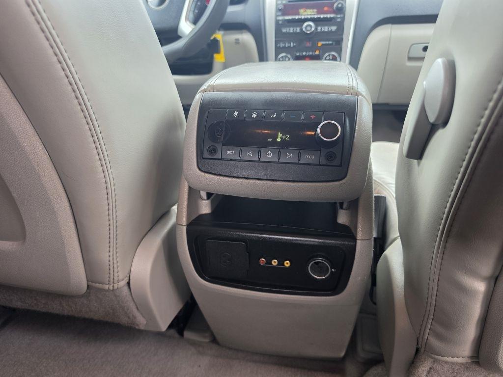 GMC Acadia SLT-1 AWD 2010