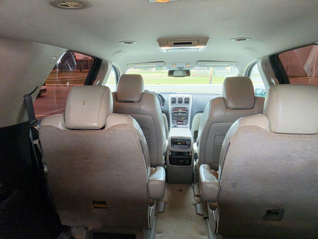 GMC Acadia SLT-1 AWD 2010