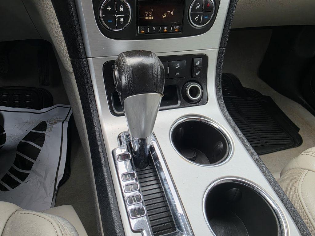 GMC Acadia SLT-1 AWD 2010
