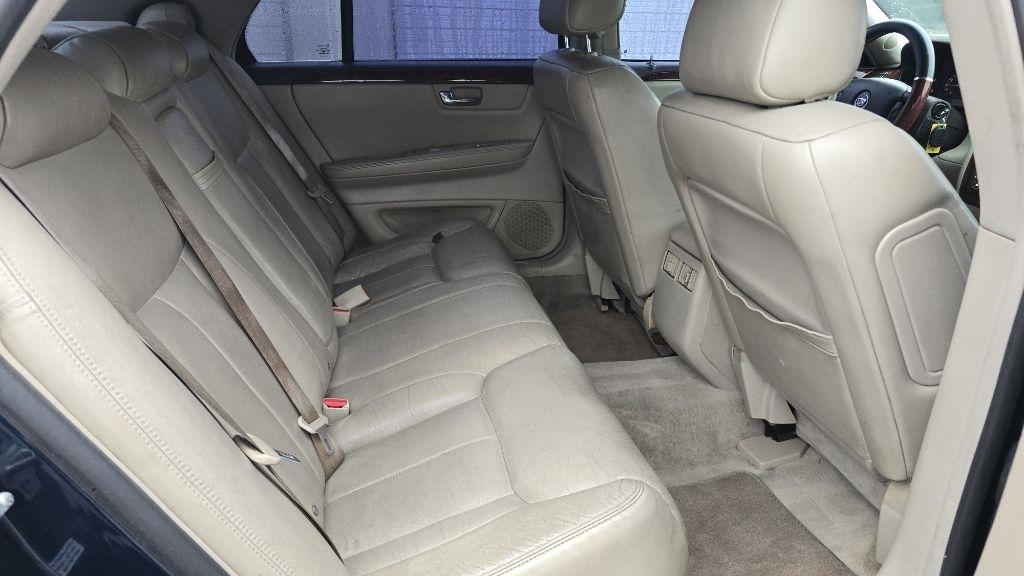 Cadillac DTS Sedan 2007