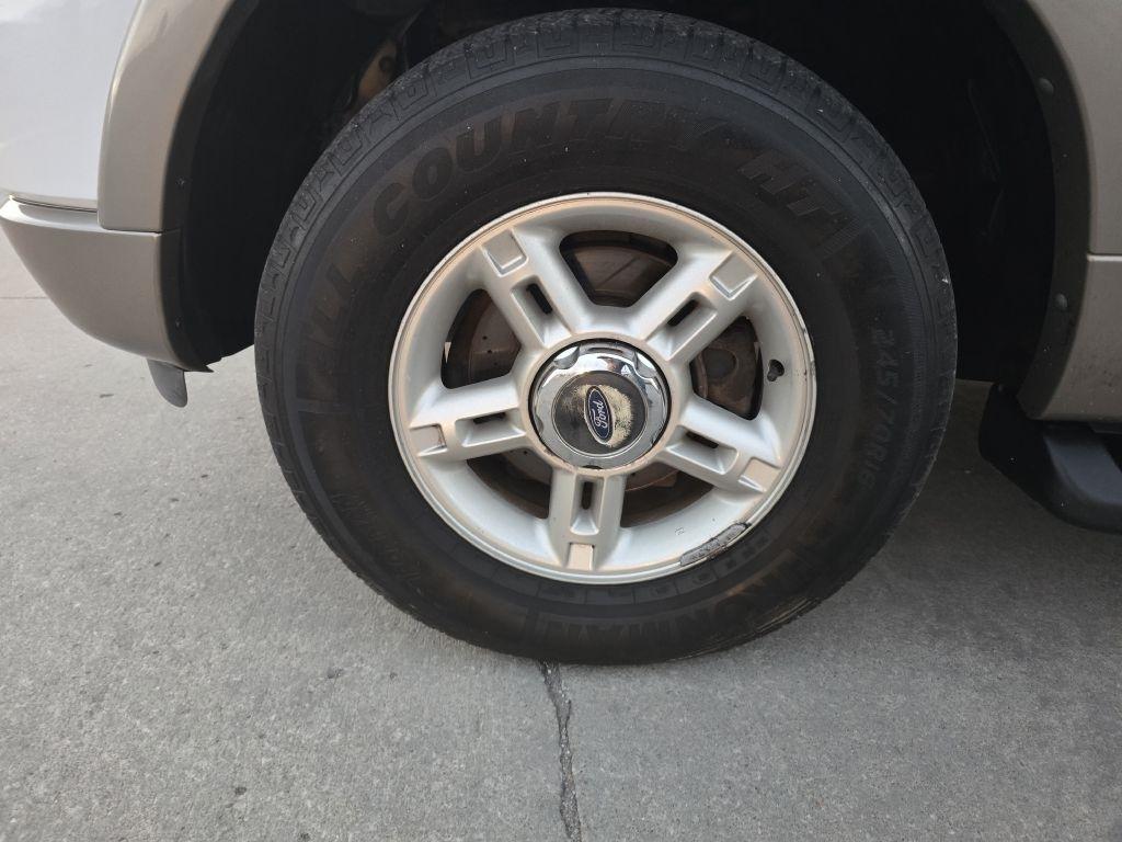 Ford Explorer Eddie Bauer 4WD 2002
