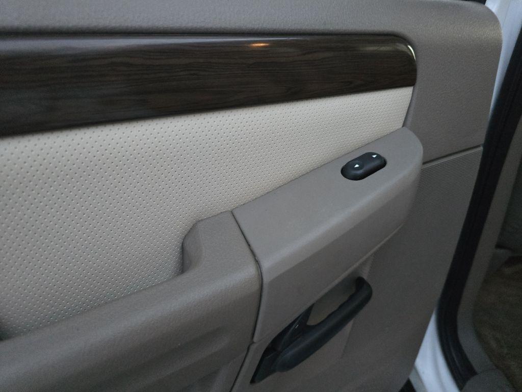Ford Explorer Eddie Bauer 4WD 2002