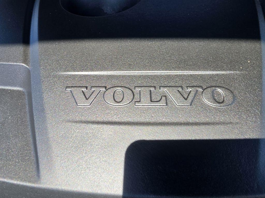 Volvo XC90 T6 Momentum AWD 2017