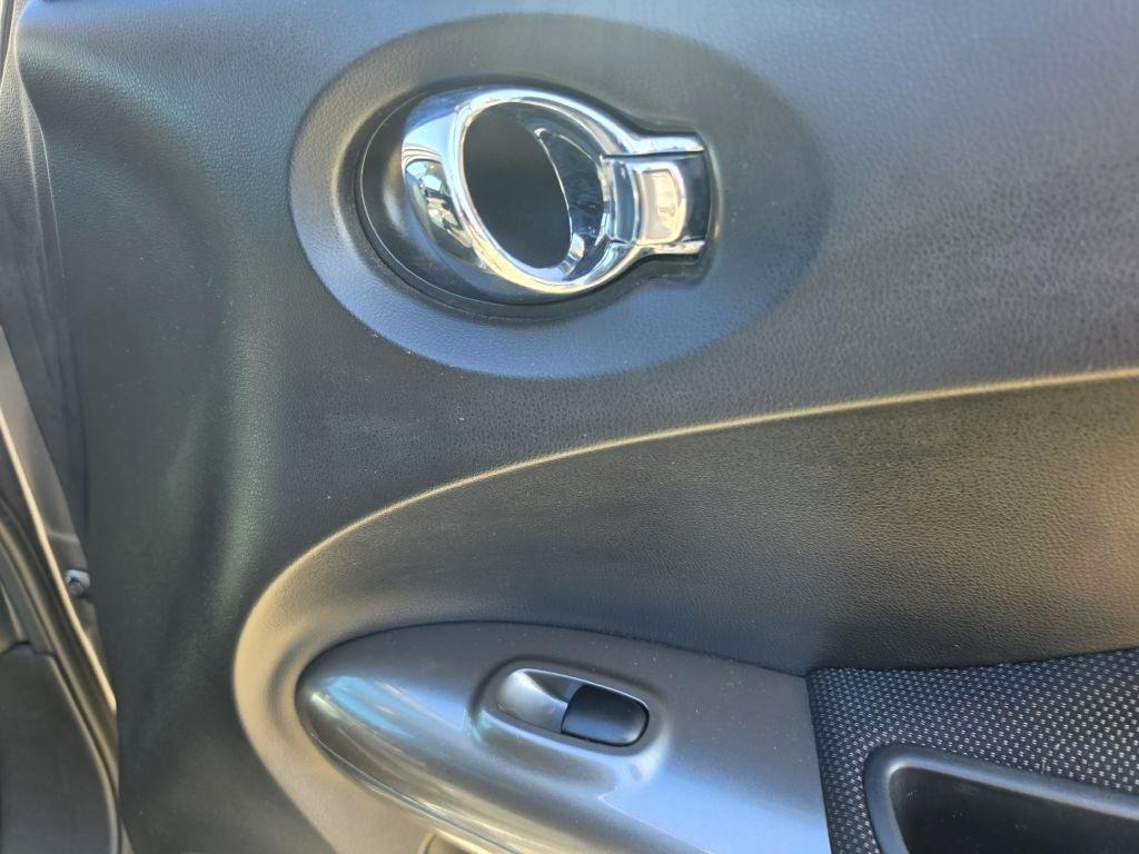 Nissan Juke S FWD 2013