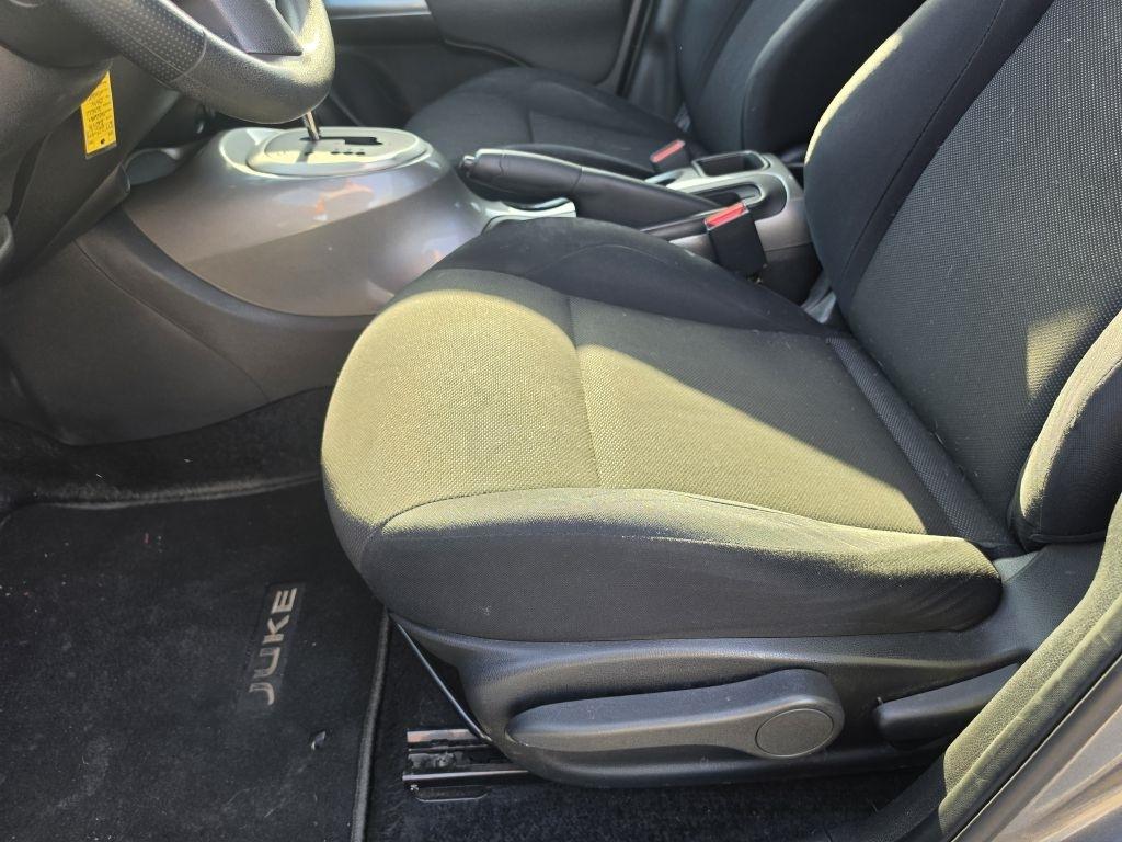 Nissan Juke S FWD 2013