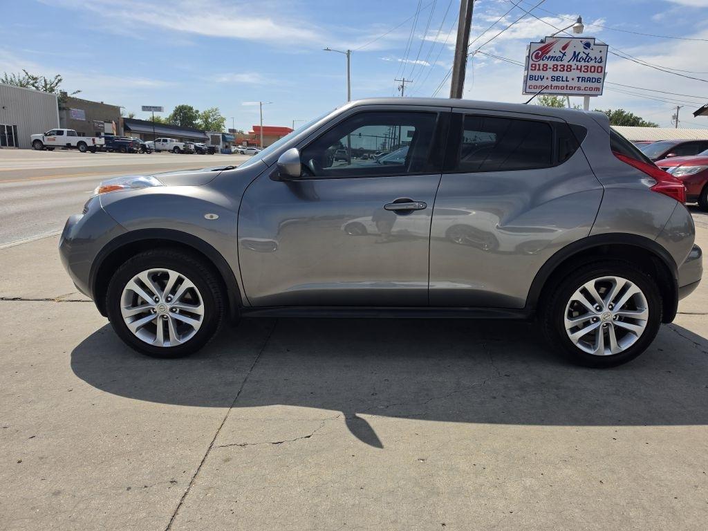 Nissan Juke S FWD 2013