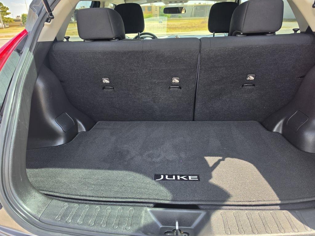 Nissan Juke S FWD 2013