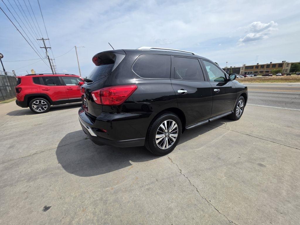 Nissan Pathfinder S 2WD 2017