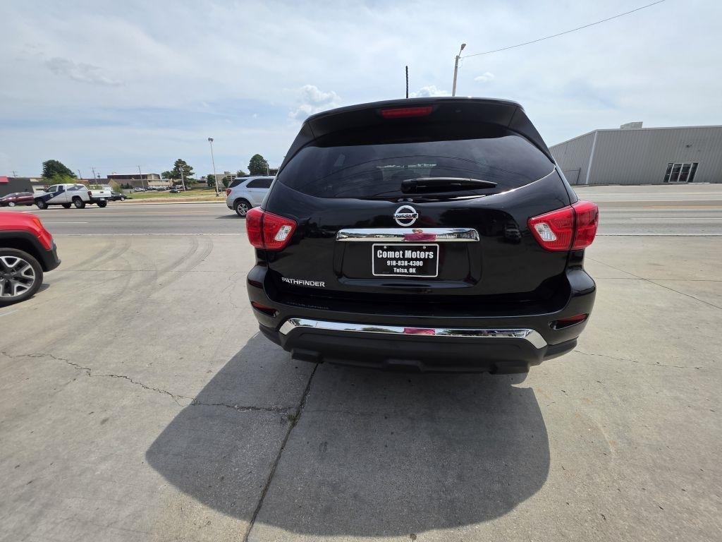 Nissan Pathfinder S 2WD 2017