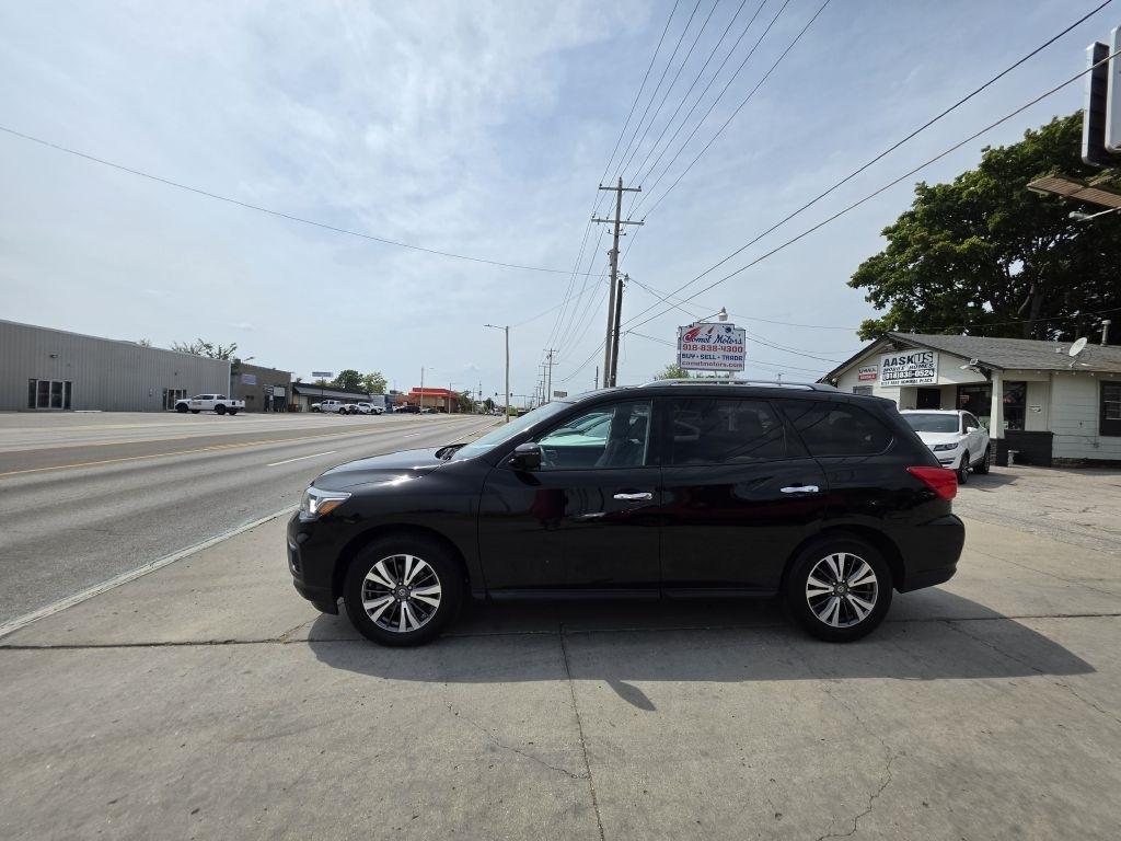 Nissan Pathfinder S 2WD 2017