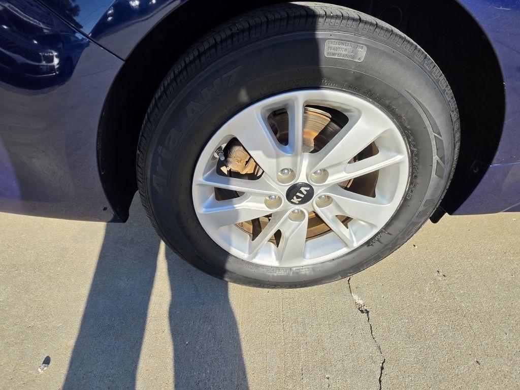 Kia Optima LX 2017