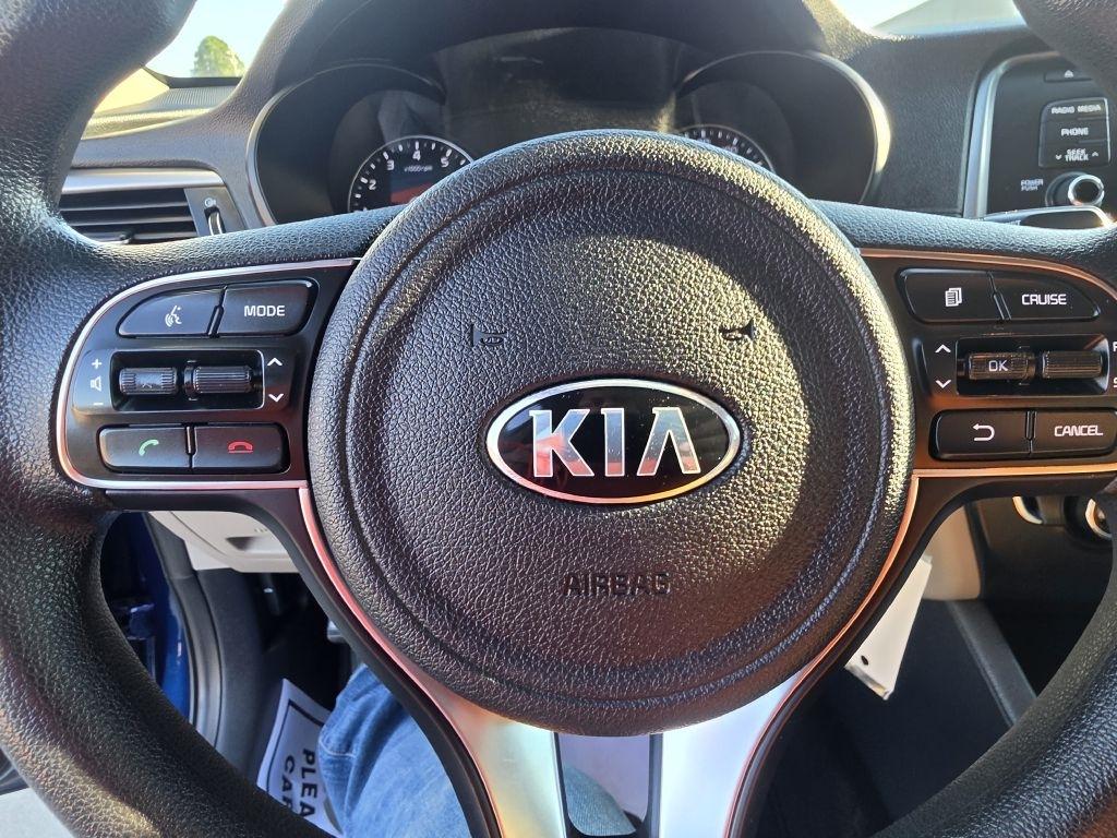 Kia Optima LX 2017