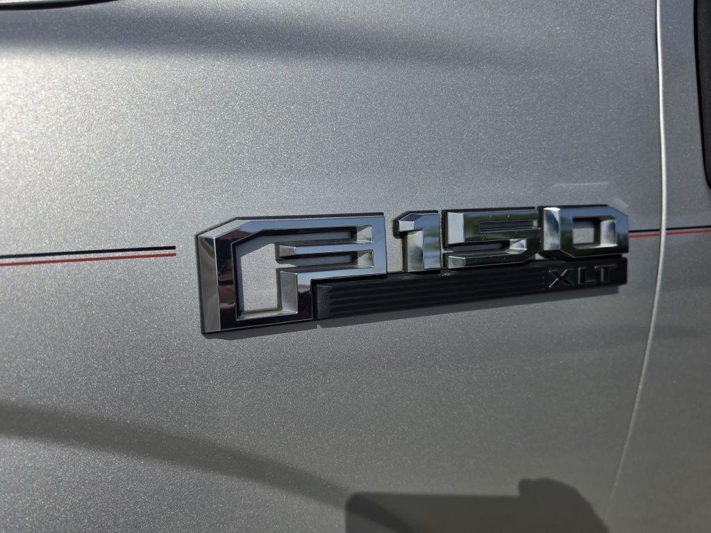 Ford F-150 XL SuperCrew 5.5-ft. Bed 4WD 2016