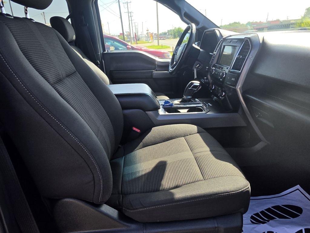 Ford F-150 XL SuperCrew 5.5-ft. Bed 4WD 2016