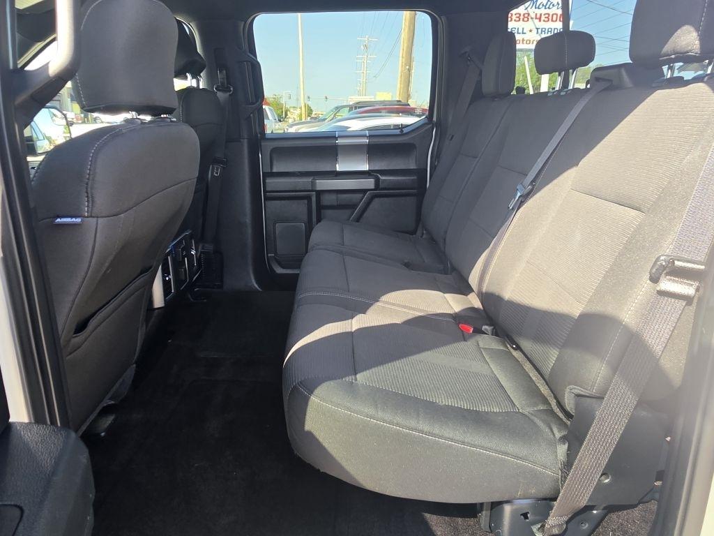 Ford F-150 XL SuperCrew 5.5-ft. Bed 4WD 2016