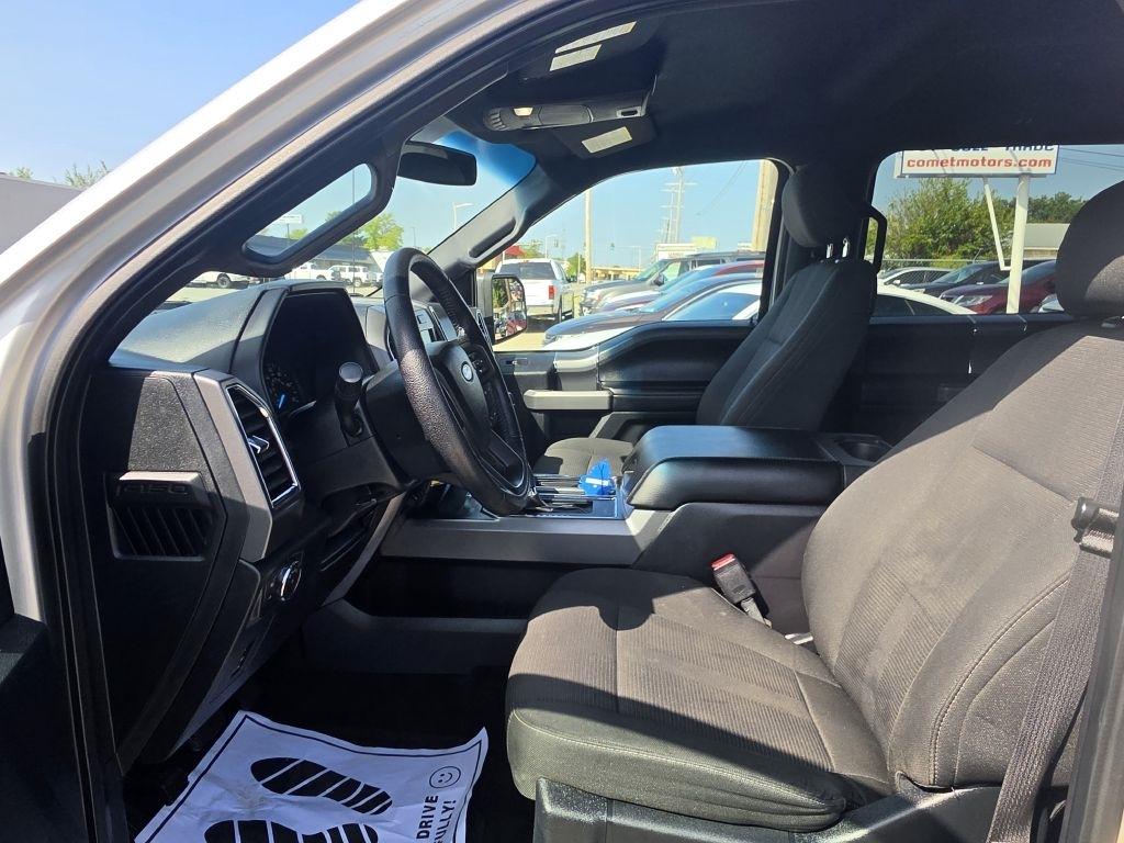 Ford F-150 XL SuperCrew 5.5-ft. Bed 4WD 2016