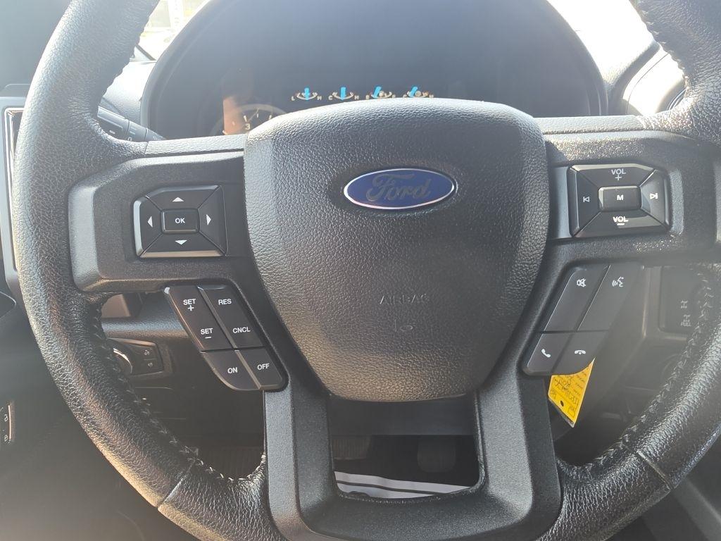 Ford F-150 XL SuperCrew 5.5-ft. Bed 4WD 2016