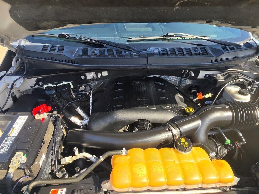 Ford F-150 XL SuperCrew 5.5-ft. Bed 4WD 2016