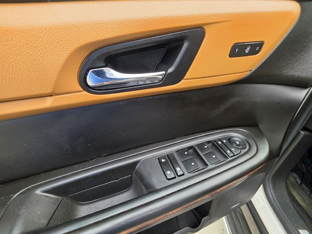 Chevrolet Traverse LTZ FWD 2014