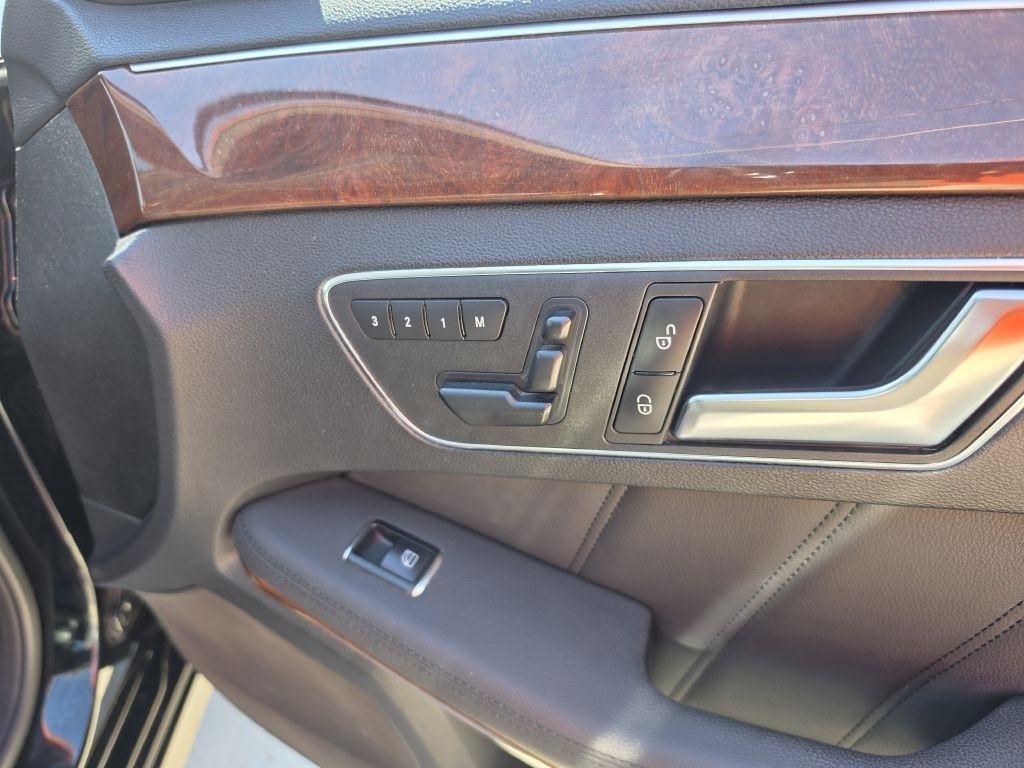 Mercedes-Benz E-Class E350 BlueTEC Sedan 2013