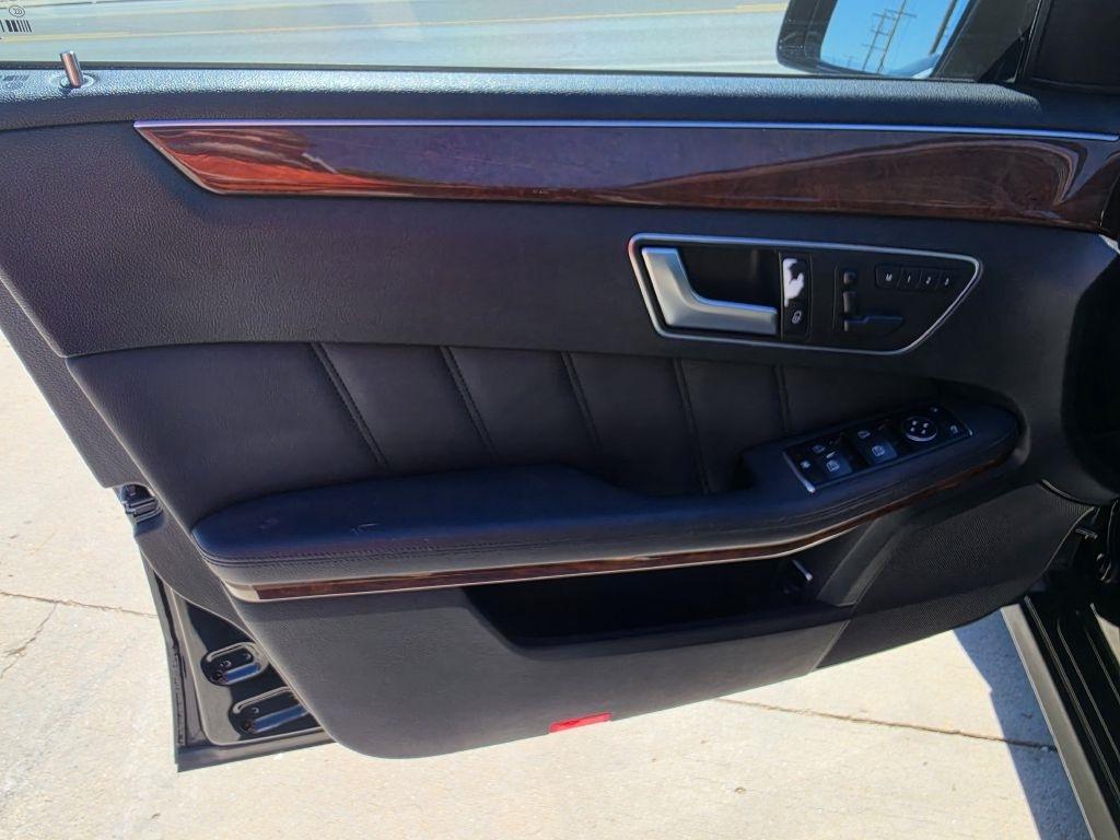 Mercedes-Benz E-Class E350 BlueTEC Sedan 2013