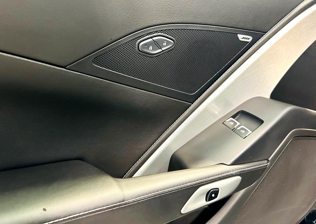 Chevrolet Corvette 2dr Stingray Cpe w/1LT 2016 Chevrolet Corvette 2dr Stingray Cpe w/1LT 2016