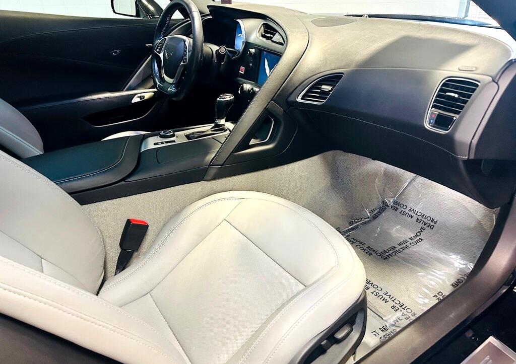 Chevrolet Corvette 2dr Stingray Cpe w/1LT 2016 Chevrolet Corvette 2dr Stingray Cpe w/1LT 2016