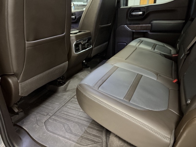 GMC Sierra 1500 4WD Crew Cab 147" Denali 2021 GMC Sierra 1500 4WD Crew Cab 147" Denali 2021
