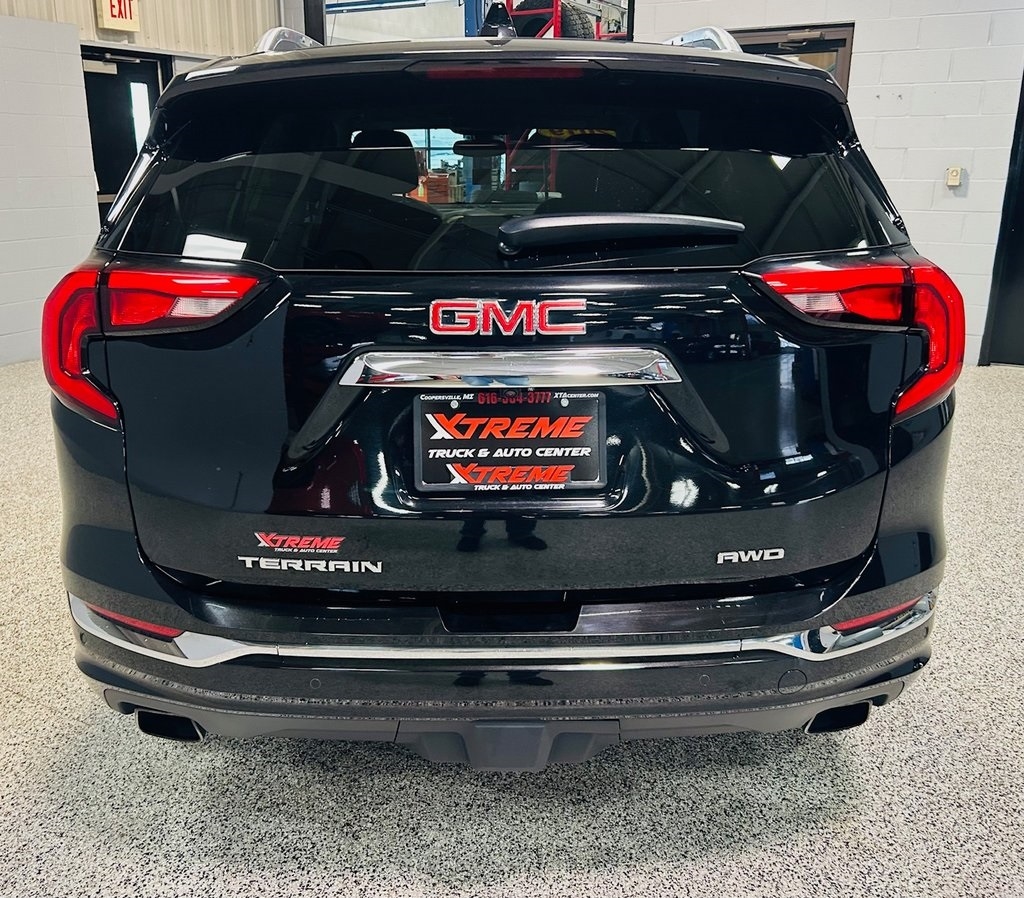 GMC Terrain AWD 4dr Denali 2019 GMC Terrain AWD 4dr Denali 2019
